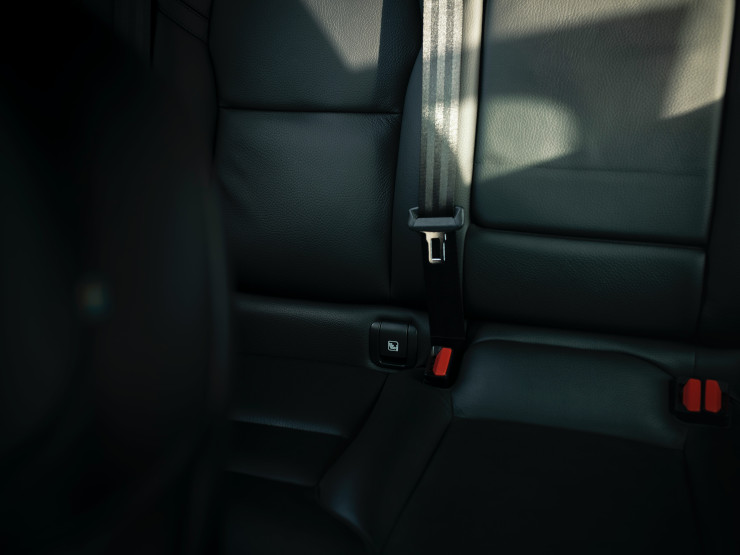 Seatbelts, Steering Wheel and Horn